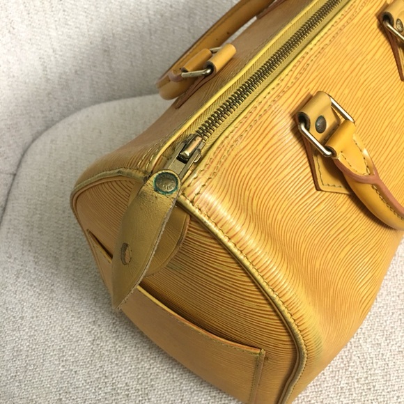 Authentic Louis Vuitton Speedy 25 bag yellow Epi leather - Picture 10 of 16